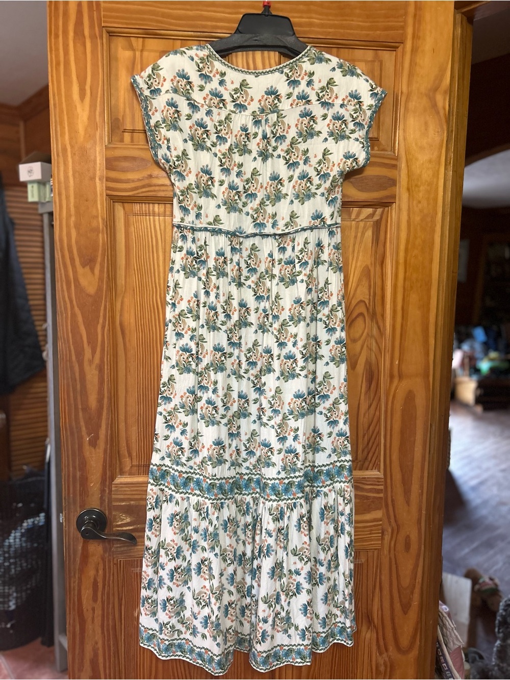 Max Studio Cream Maxi Dress with Green & Blue Floral Print - Picture 5 of 5
